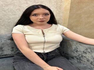 EmilyaWallsh's Cam live sex show Profile Image