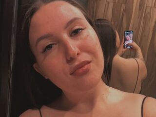 WhitneyCordner's Cam live sex show Profile Image